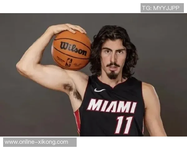 斯波称赞哈克斯表现出色认为其打球风格极具侵略性