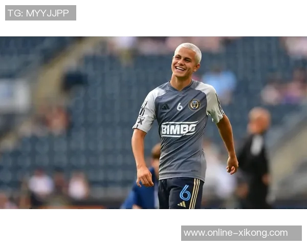 曼奇尼的坚持让我加盟曼城成为职业生涯最佳选择之一