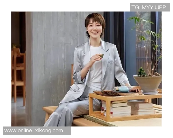 美女主持人无法参与转播感到失落本赛季将以观众身份观看比赛