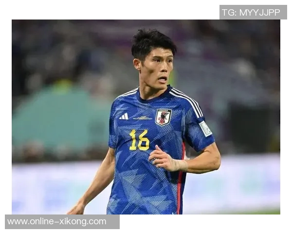 富安健洋与阿贾克斯签约至明夏合同依据表现而定 富安健洋与阿贾克斯签约至明夏合同依据表现而定