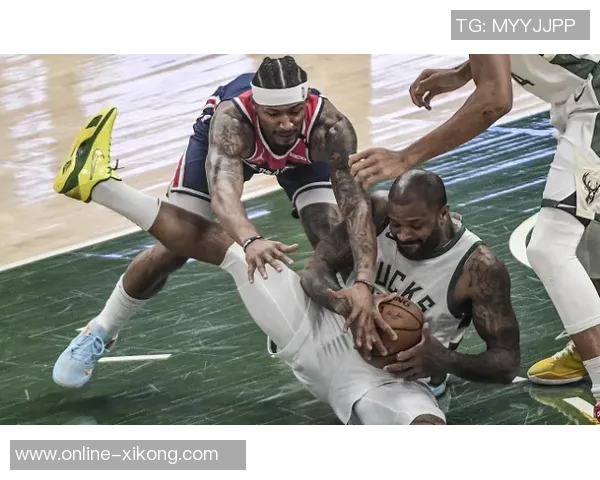 第四节得分王争夺战CC领衔文班紧随其后里夫斯表现不俗